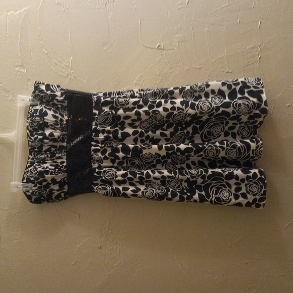 White House Black Market Strapless Dress Size 4 - Picture 4 of 7